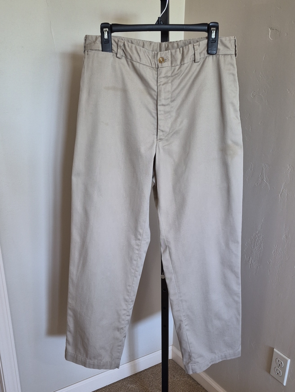 BILLS KHAKIS Mens Versatile Light Beige Chinos with Straight Leg Size 34